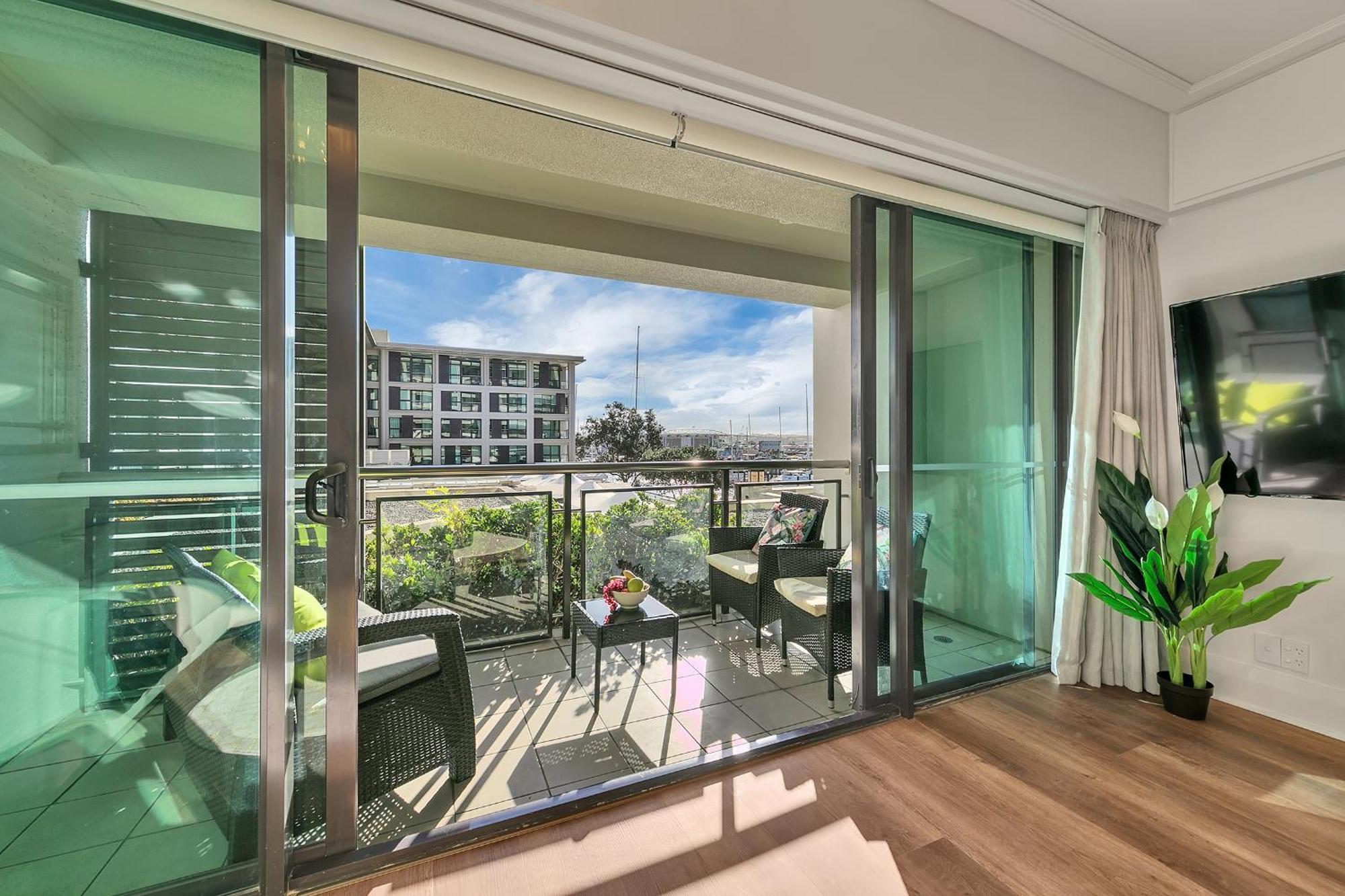 The Charming Cracker! Apartment Auckland Exterior photo